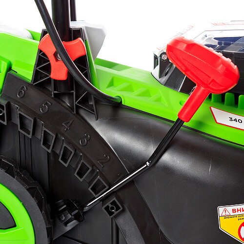 Газонокосилка аккумуляторная RedVerg RD-LM36-340/U + ЗУ 4А + 2 5Ач АКБ