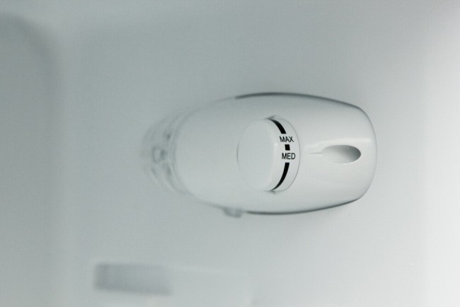 Холодильник Shivaki TMR-1444W