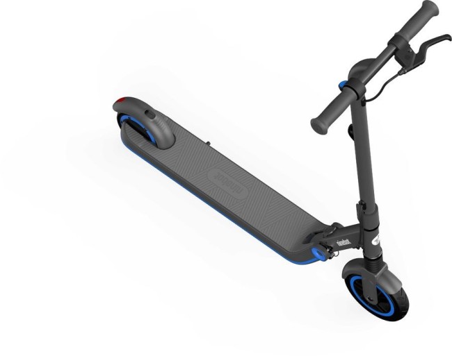 Электросамокат Ninebot eKickScooter Zing E10 черный Электросамокат Ninebot eKickScooter Zing E10 черный