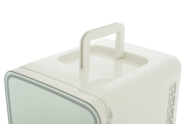 Холодильник для косметики Zugel ZCR-003M Холодильник для косметики Zugel ZCR-003M