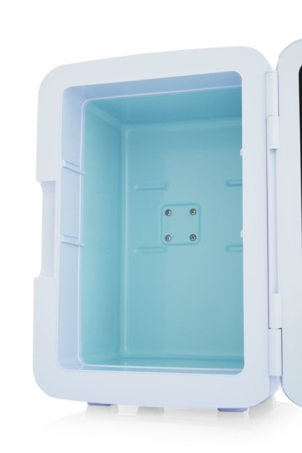 Холодильник для косметики Zugel ZCR-003W Холодильник для косметики Zugel ZCR-003W