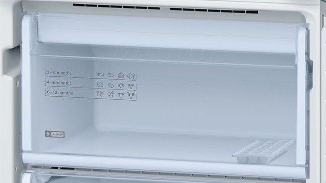 Холодильник Bosch KGN 39LA10R