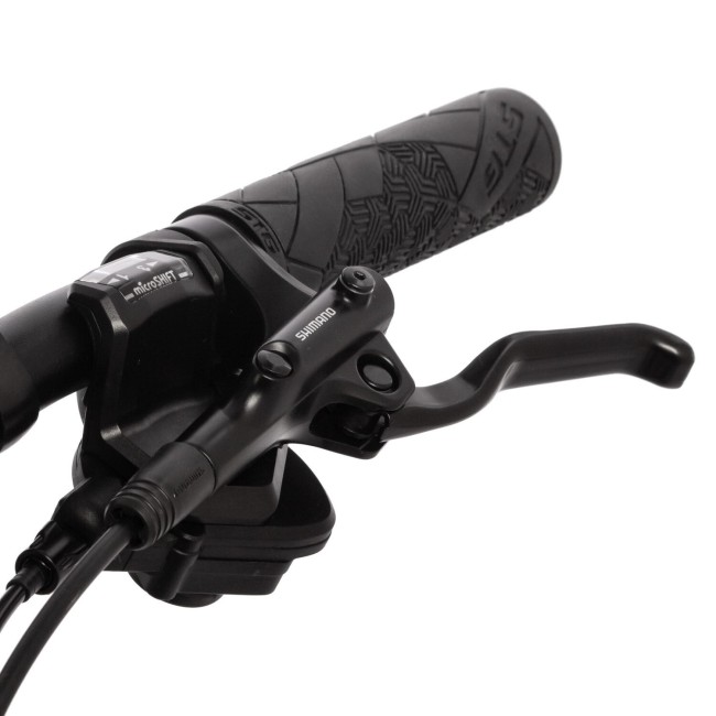 Велосипед Novatrack 24AHD.TORNADOHD.13BK4 черный Велосипед Novatrack 24AHD.TORNADOHD.13BK4 черный