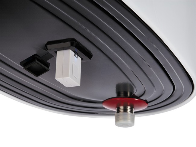 Водонагреватель накопительный Electrolux EWH 50 Centurio IQ 2.0 Silver Водонагреватель накопительный Electrolux EWH 50 Centurio IQ 2.0 Silver