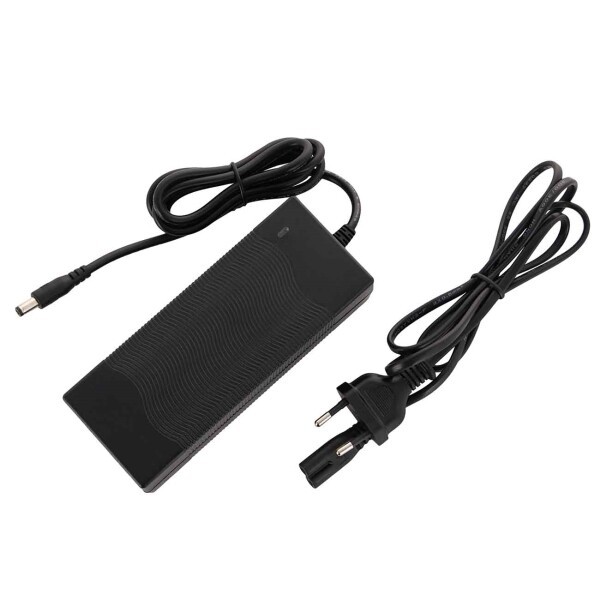 Электросамокат IconBit KICK SCOOTER CITY PRO TRS2023 Orange Электросамокат IconBit KICK SCOOTER CITY PRO TRS2023 Orange