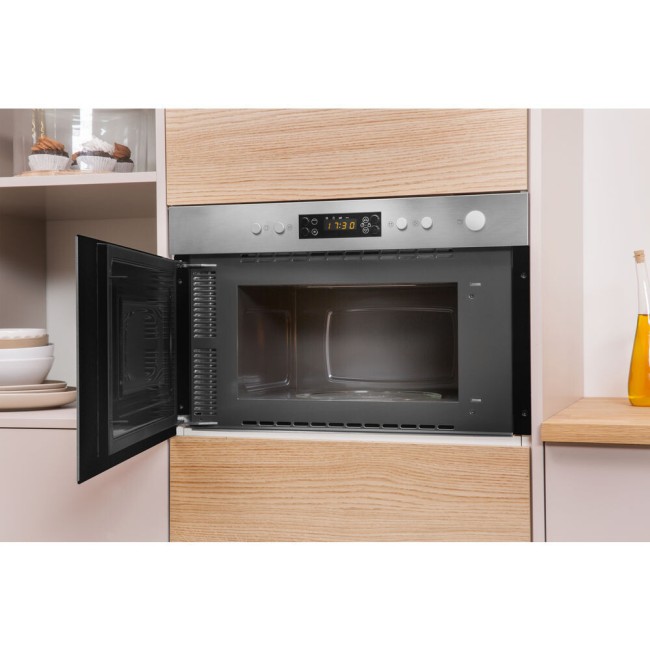 Встраиваемая микроволновая печь Indesit MWI 3211 IX