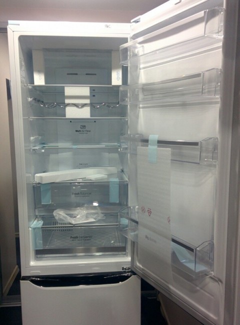 Холодильник LG GW-B489SQFZ белый