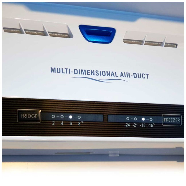 Холодильник Ginzzu NFK-615 серебристый