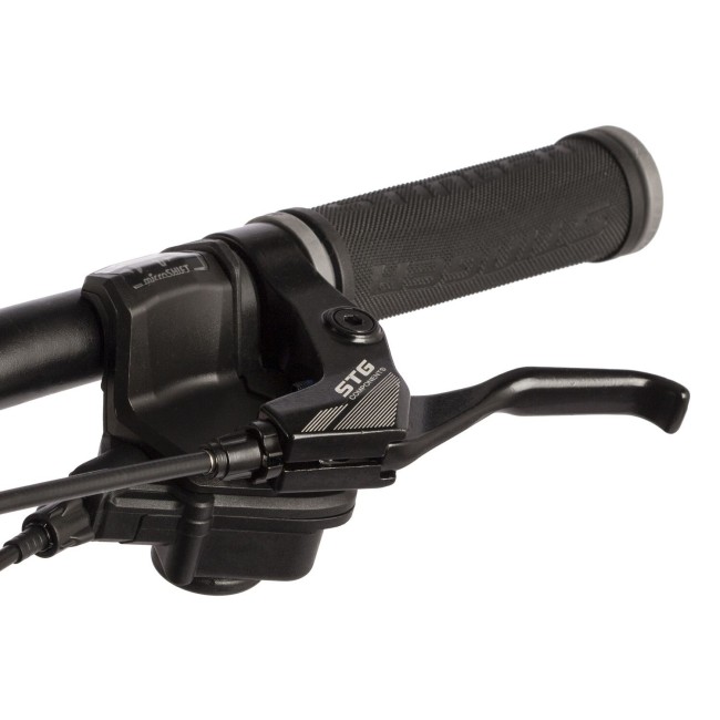 Велосипед Stinger 26AHD.ELEMEVO.18RD22 красный Велосипед Stinger 26AHD.ELEMEVO.18RD22 красный