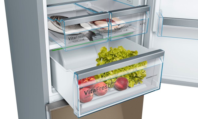 Холодильник Bosch KGN 39LQ31R