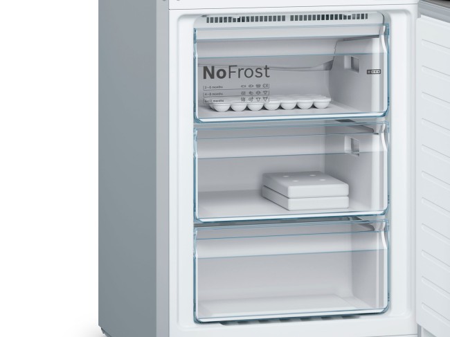 Холодильник Bosch KGN 39LQ31R