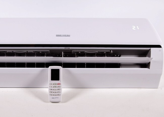 Сплит-система Aeronik ASI-09IL2 / ASO-09IL1