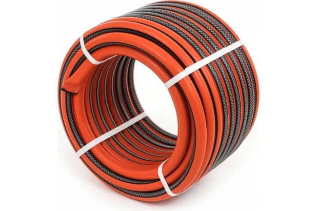 Шланг поливочный Жук Классик 3/4 3-х слойный Шланг поливочный Жук Классик 3/4 3-х слойный