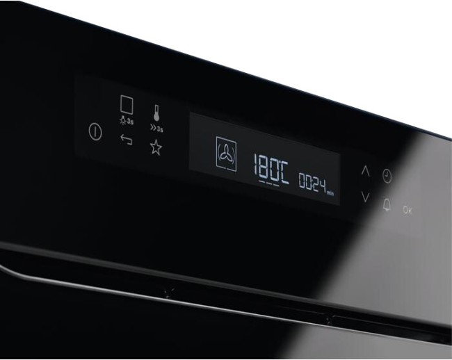 Встраиваемый электрический духовой шкаф Electrolux EOE7C31Z