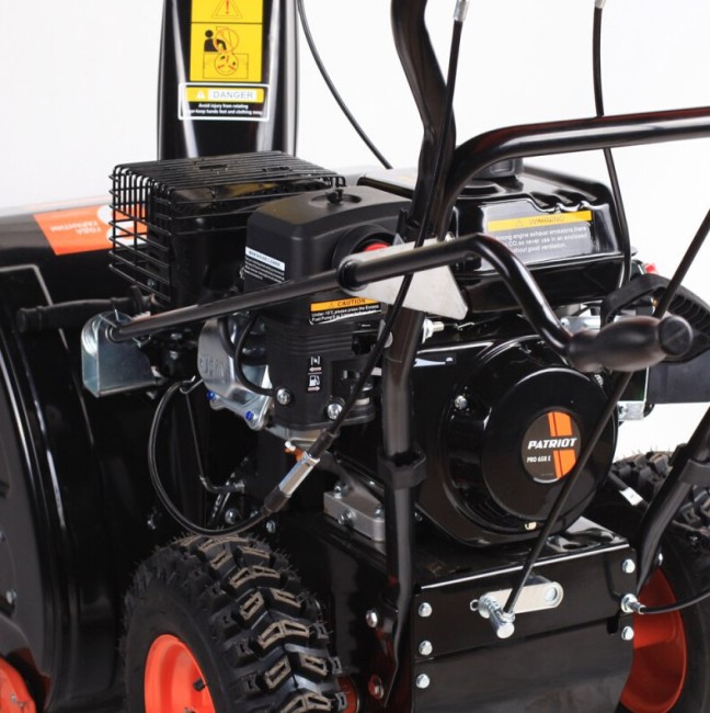 Снегоуборщик бензиновый Patriot PRO 658 E Снегоуборщик бензиновый Patriot PRO 658 E