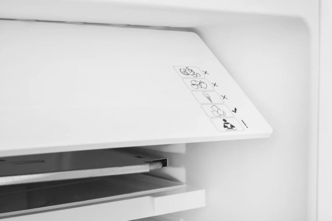 Холодильник Scandilux R 091 W White