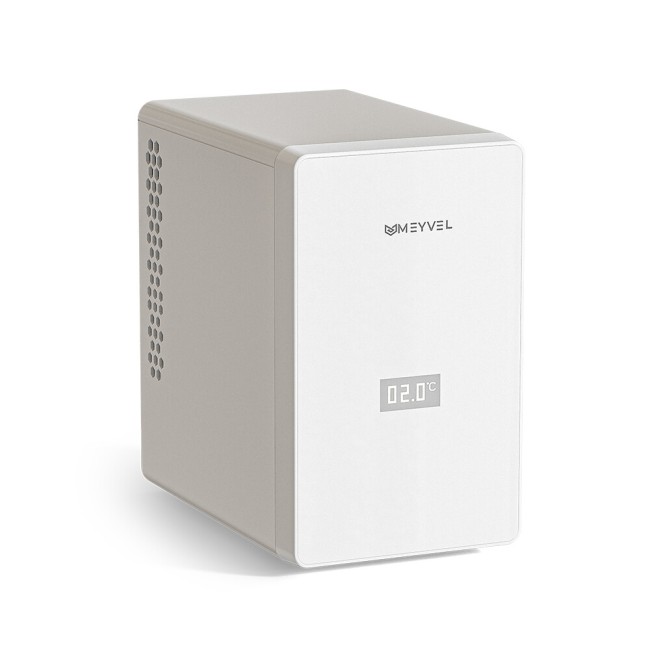 Холодильник для косметики и напитков Meyvel MB-03C1W Холодильник для косметики и напитков Meyvel MB-03C1W