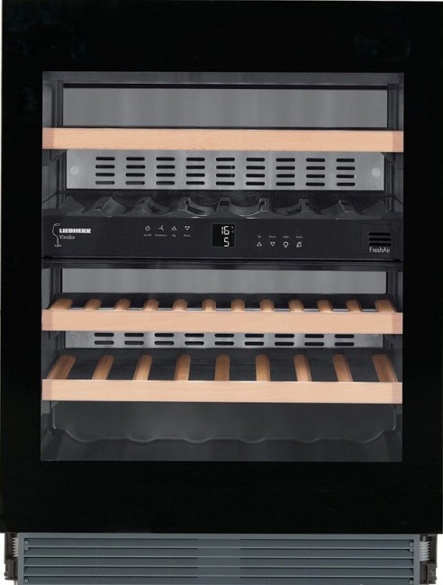 Встраиваемый винный шкаф Liebherr UWT 1682 Встраиваемый винный шкаф Liebherr UWT 1682