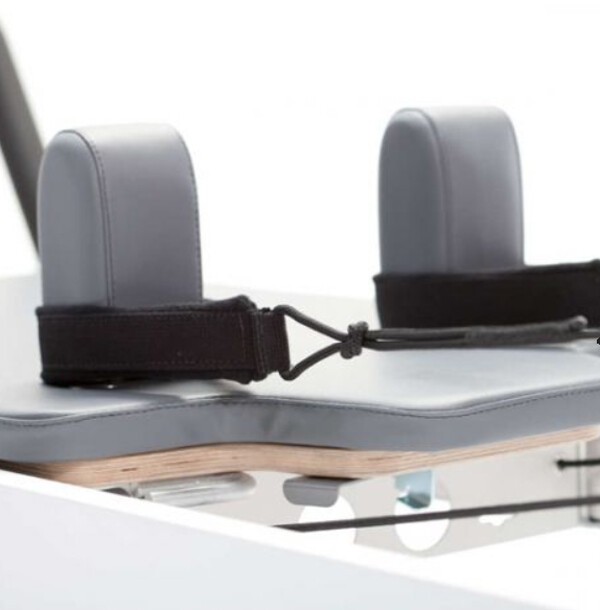 Реформер Balanced Body Allegro 2 Carbon Fiber Footbar (BB\17820\00-00-00) Реформер Balanced Body Allegro 2 Carbon Fiber Footbar (BB\17820\00-00-00)