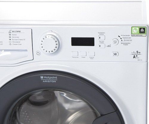 Стиральная машина Hotpoint-Ariston VMUF 501 B