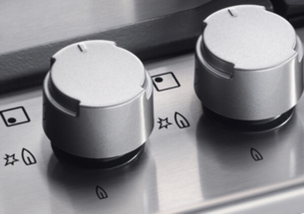 Встраиваемая газовая варочная панель Electrolux EGG 93322 NX