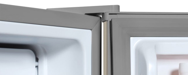 Холодильник Hyundai CO1003 серебристый