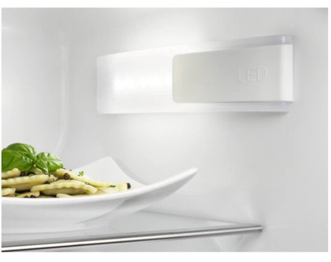 Встраиваемый холодильник Electrolux ENN 93153 AW