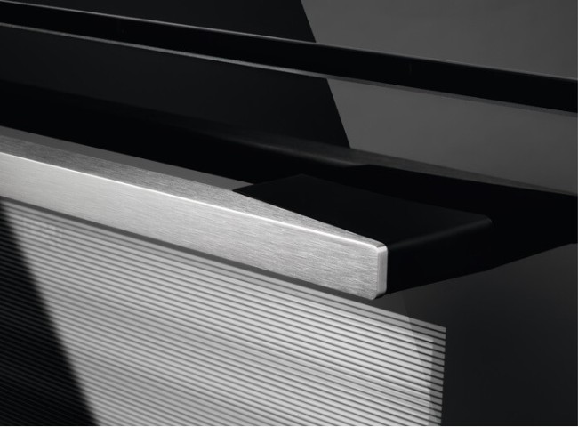 Встраиваемый электрический духовой шкаф Electrolux OKC 8H31 X