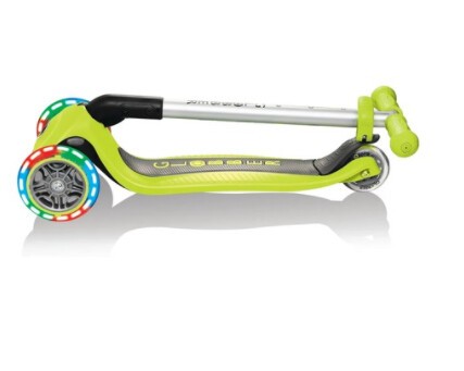 Самокат Globber PRIMO FOLDABLE LIGHTS зеленый Самокат Globber PRIMO FOLDABLE LIGHTS зеленый