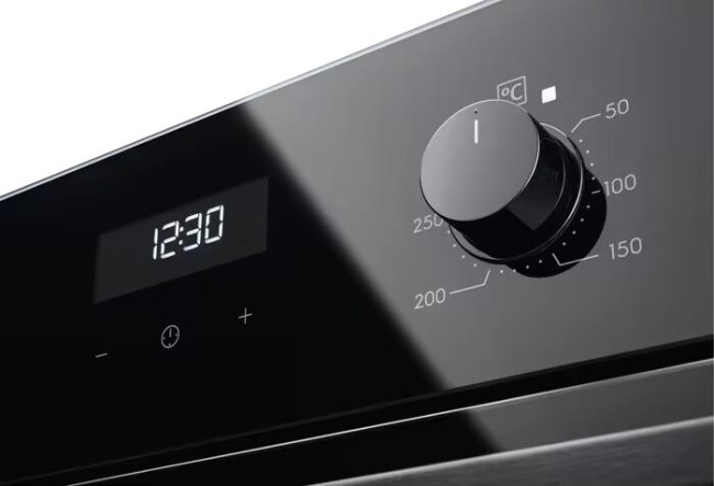 Встраиваемый электрический духовой шкаф Electrolux EOD5H70BZ
