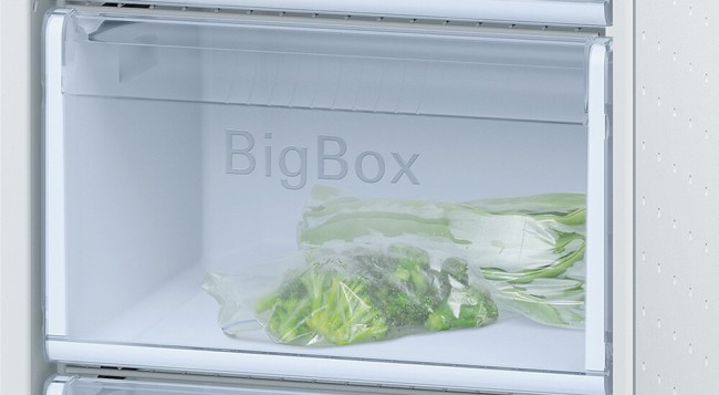 Холодильник Bosch KGN 39LB10R