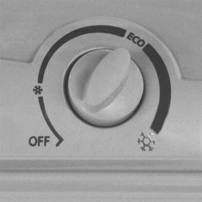 Холодильник Hotpoint-Ariston HT 4200 S Холодильник Hotpoint-Ariston HT 4200 S