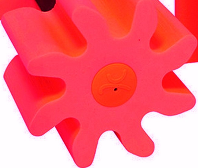 Гантели для аквааэробики WAWE среднее сопротивление красный Гантели для аквааэробики WAWE среднее сопротивление красный