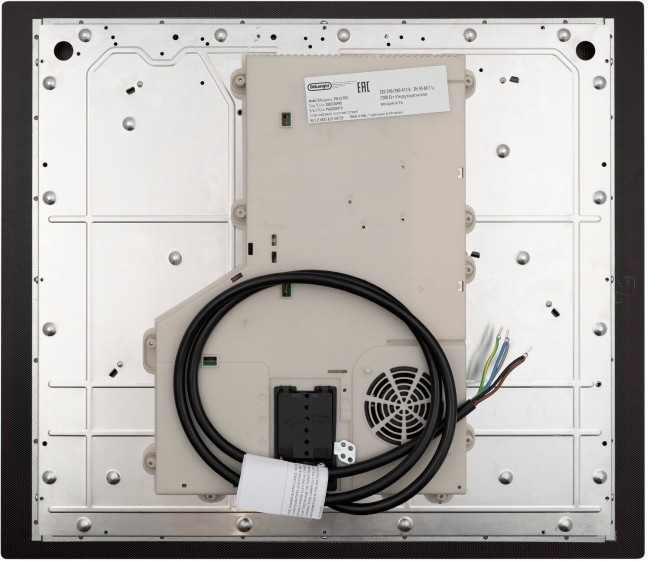 Встраиваемая индукционная варочная панель Delonghi PIN 62