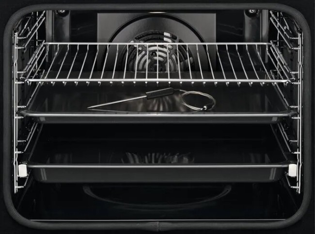Встраиваемый электрический духовой шкаф Electrolux EOE8P39WV