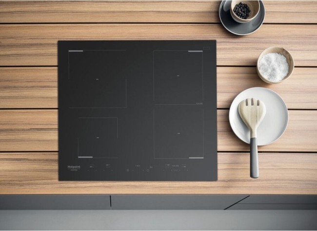 Встраиваемая индукционная варочная панель Hotpoint-Ariston HKID 641 B C