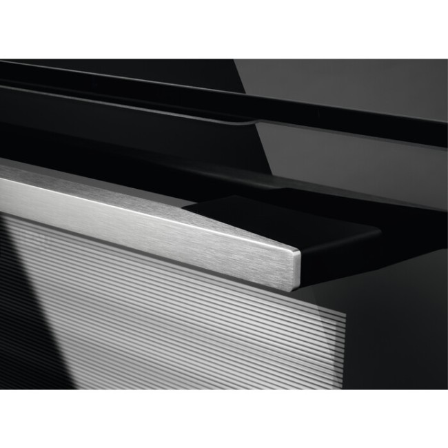 Встраиваемый электрический духовой шкаф Electrolux OKC6P51X