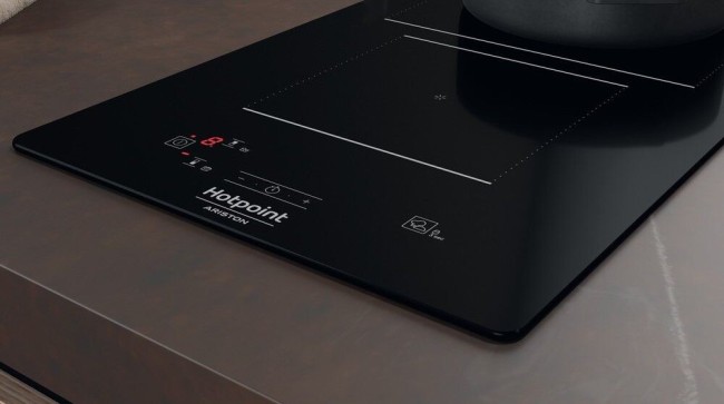 Встраиваемая индукционная варочная панель Hotpoint-Ariston HQ 0930S NE