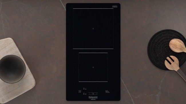 Встраиваемая индукционная варочная панель Hotpoint-Ariston HQ 0930S NE