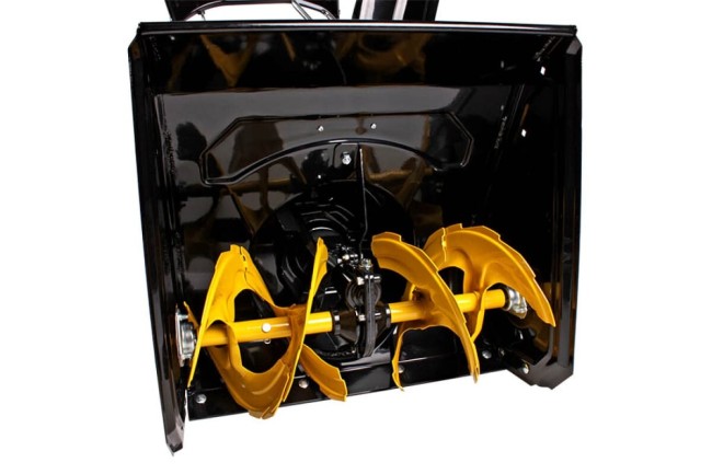 Снегоуборщик бензиновый Champion ST 553