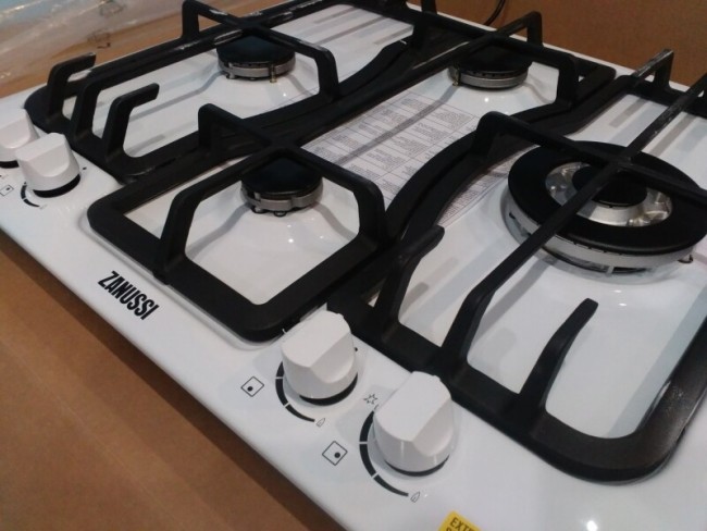 Встраиваемая газовая варочная панель Zanussi ZGX 566424 W Встраиваемая газовая варочная панель Zanussi ZGX 566424 W
