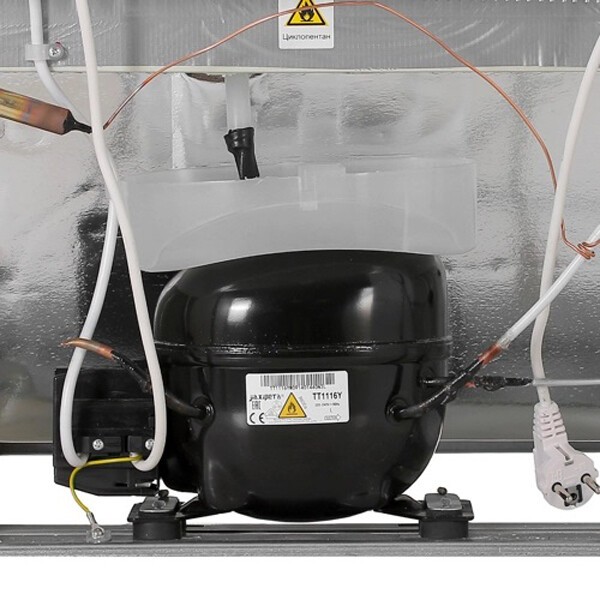 Холодильник Бирюса B-B880NF Холодильник Бирюса B-B880NF