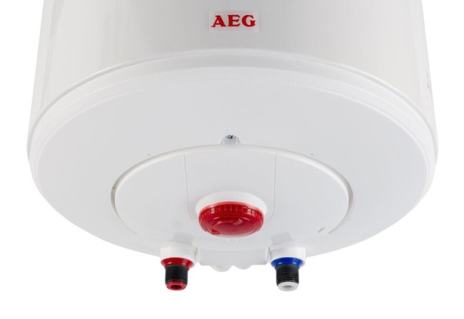 Водонагреватель накопительный Aeg EWH 75 Slim Водонагреватель накопительный Aeg EWH 75 Slim