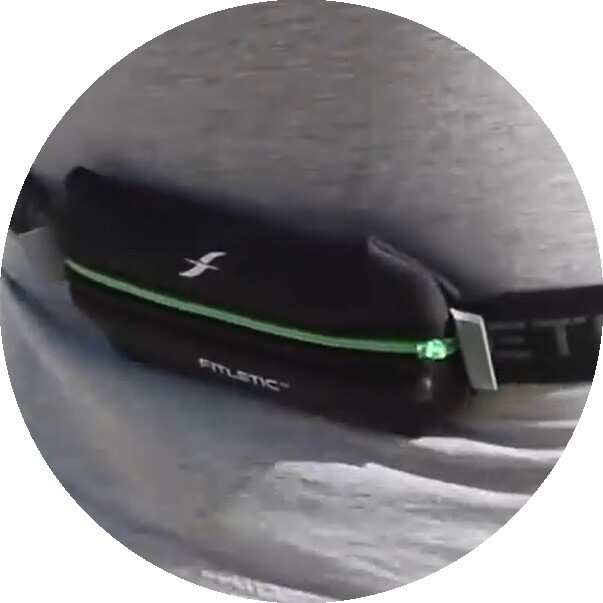 Беговая сумка на пояс Fitletic Neo Racing черный/розовый Беговая сумка на пояс Fitletic Neo Racing черный/розовый