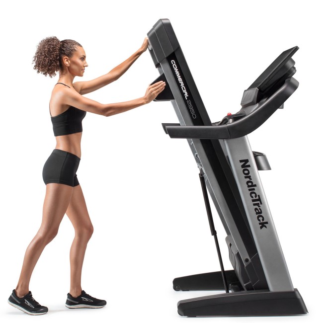 Беговая дорожка NordicTrack Commercial 2950 (NETL28717) Беговая дорожка NordicTrack Commercial 2950 (NETL28717)