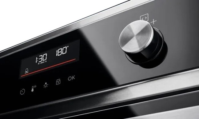 Встраиваемый электрический духовой шкаф Electrolux EOD6P66X