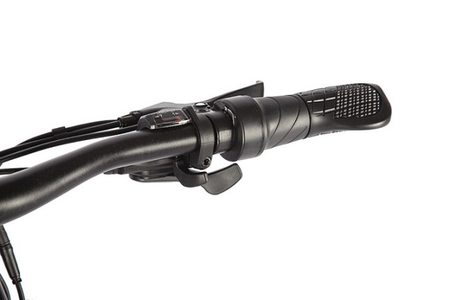 Велогибрид Eltreco Intro Sport черный/синий-2683 Велогибрид Eltreco Intro Sport черный/синий-2683