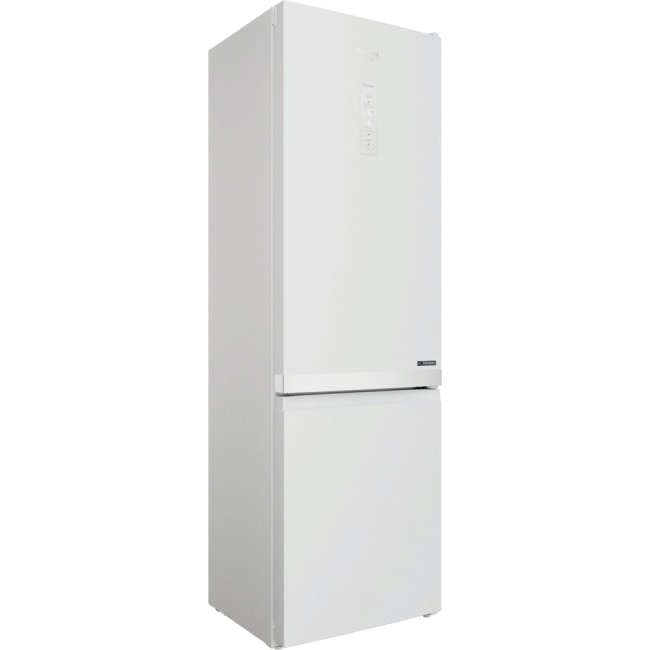 Холодильник Hotpoint-Ariston HTS 8202I W O3 Холодильник Hotpoint-Ariston HTS 8202I W O3