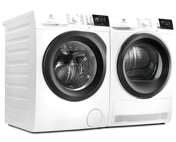 Сушильная машина Electrolux EW8H458B Сушильная машина Electrolux EW8H458B