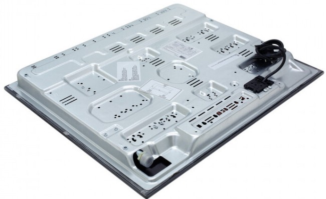 Встраиваемая газовая варочная панель Schaub Lorenz SLK GY6018 Встраиваемая газовая варочная панель Schaub Lorenz SLK GY6018